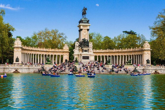 Madrid: Prado Museum and El Retiro Park Guided Tour - Entering the Prado without the main ticket queue