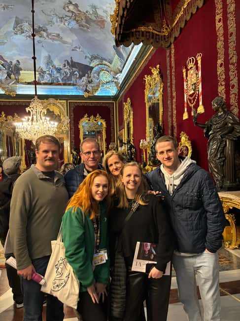 Madrid: Prado Museum and the Royal Palace Guided Tour - Entering the Prado with a focused plan