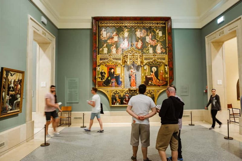 Madrid: Prado Museum Entry Ticket - Finding Entrance 4 at Puerta de los Jerónimos