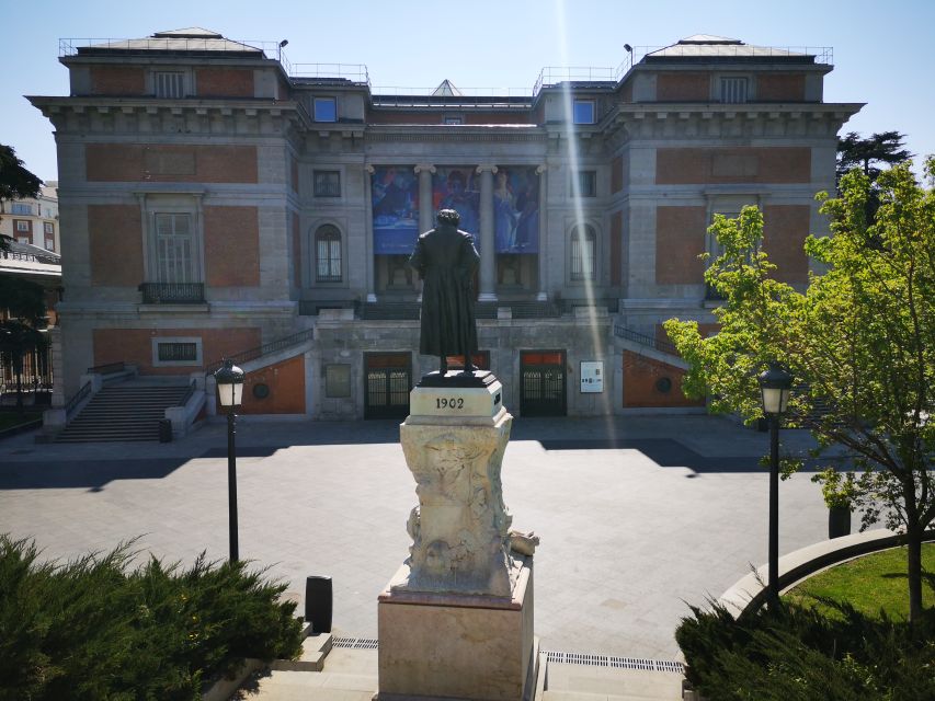 Madrid: Prado Museum Guided Tour - Guide quality makes the biggest difference