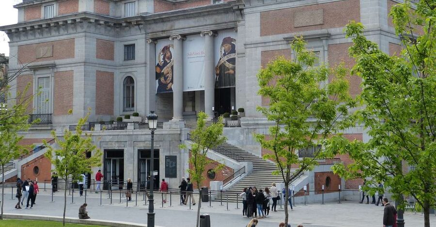 Madrid: Prado Museum Guided Tour With Fast Access - Meeting at the Monument to Goya