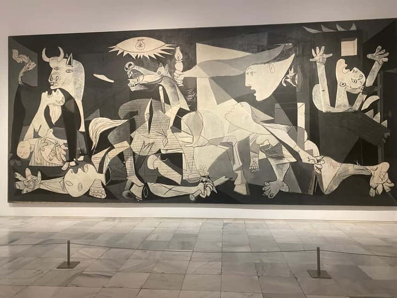 Madrid: Reina Sofía Museum Guided Tour, Small Group - Why Guernica makes this museum visit different