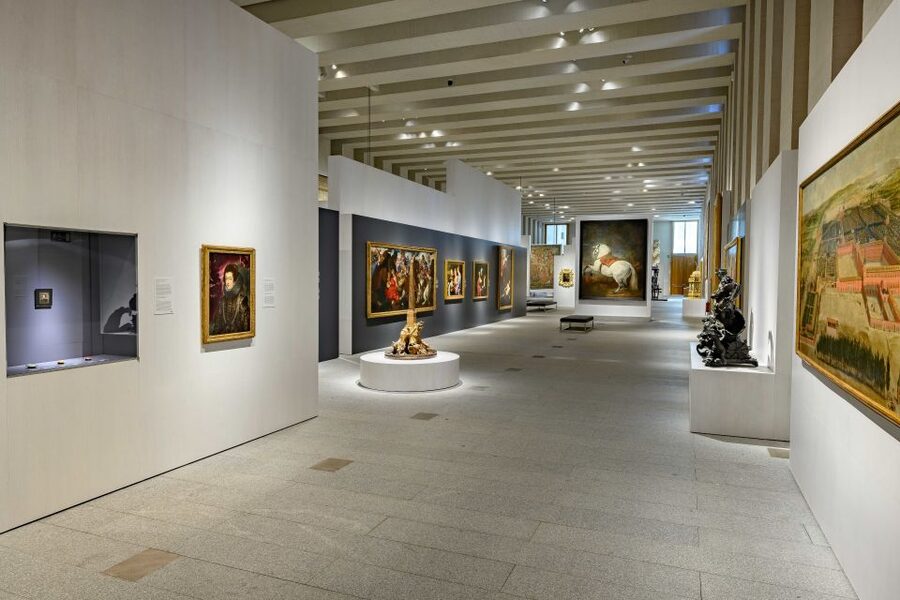 Madrid: Royal Collections Gallery Entry Ticket - Seeing how El Escorial and La Granja were built