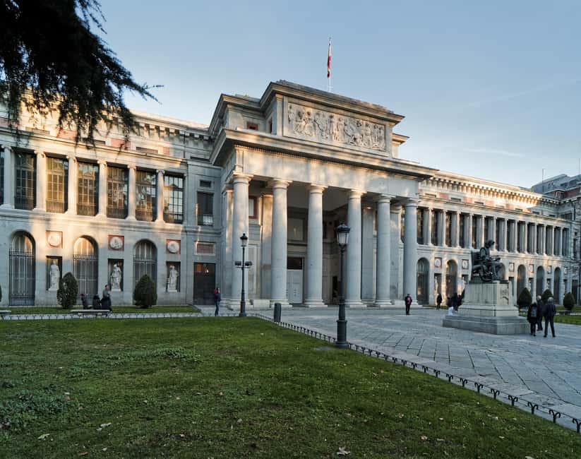 Madrid: Small-Group Prado Museum Guided Tour (Up to 7) - Baroque drama with Caravaggio, El Greco, and Velázquez
