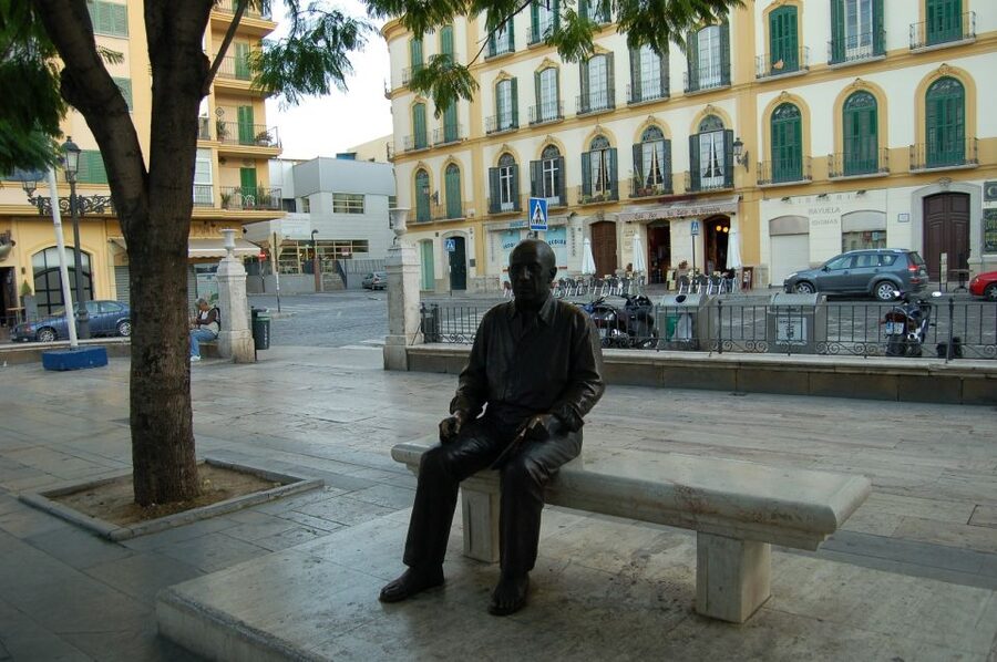 Málaga: 2-Hour Picasso Museum Private Guided Tour - What the art historian adds inside the museum