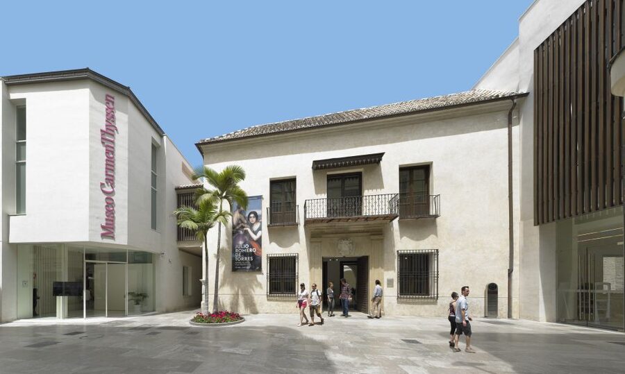 Málaga: Carmen Thyssen Museum Ticket - Taking the audio guide at your own pace