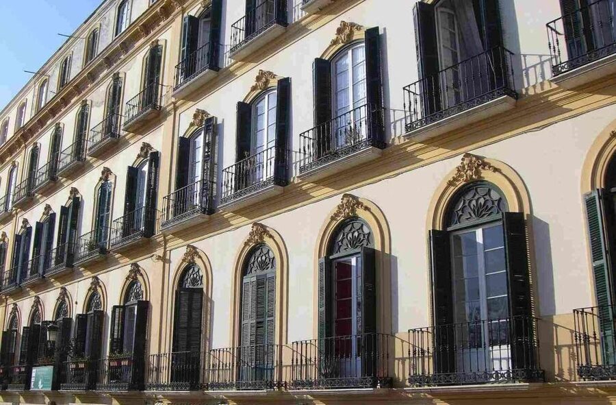 Málaga: Picasso Birthplace Museum Ticket & City Audio Guide - What this Málaga experience actually includes