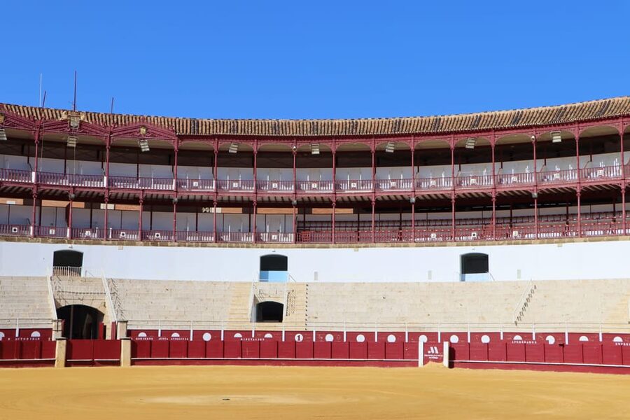 Malaga: Tour of Malagueta Bullring & Immersive Exhibition - A museum that uses sound, video, and touch