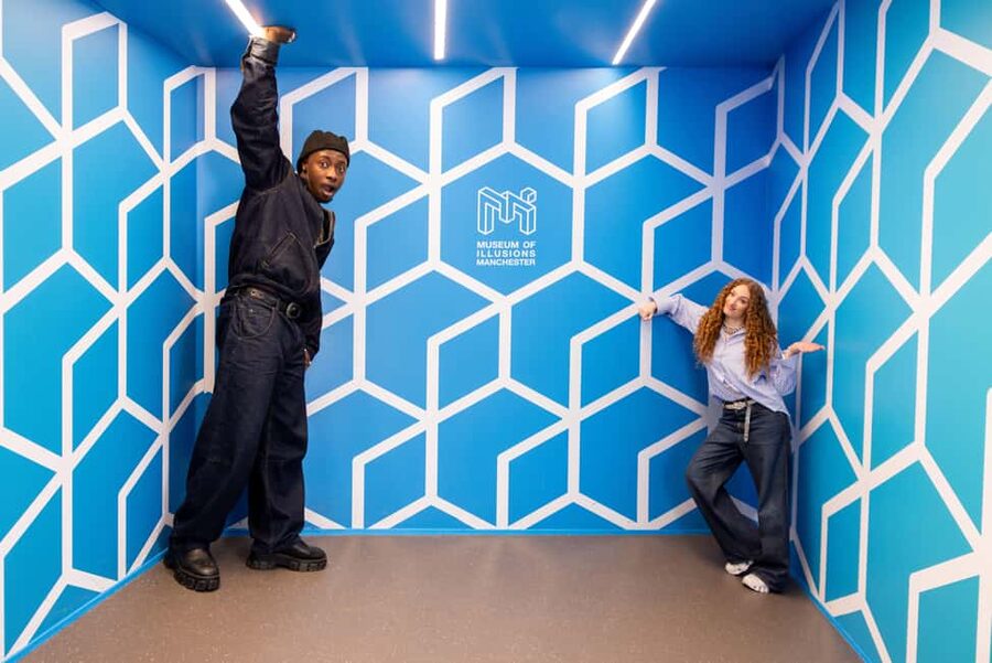 Manchester: Museum of Illusions Entry Ticket - Infinity rooms and kaleidoscopes change the mood