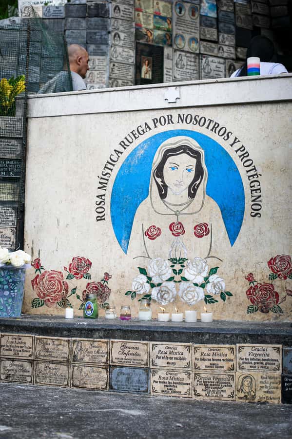 Medellín: Pablo Escobar Tour incl. museum & transportation - Inflexión Memorial Park and the former Monaco site