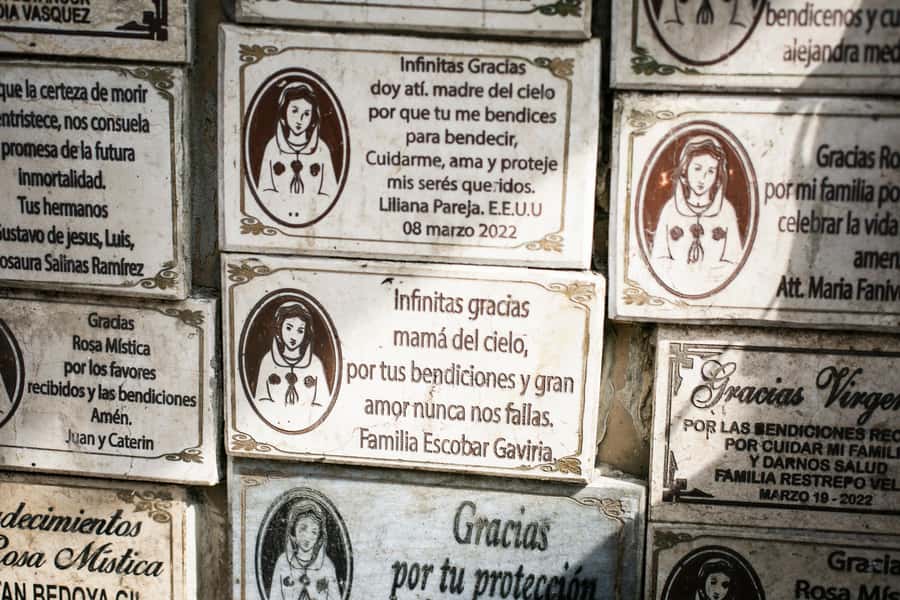 Medellín: Pablo Escobar Tour incl. museum & transportation - Medellín neighborhoods, streets, and public works