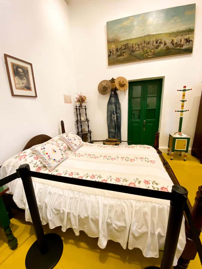 Mexico City: Frida Kahlo Museum Entry Ticket w/Digital Guide - Should you book the Frida Kahlo Museum ticket?