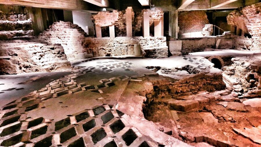 Milan: Cathedral, Archeological Area and Museum Ticket - Go below the Duomo for earlier Milan