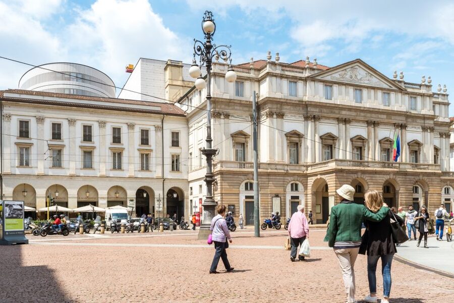Milan: La Scala Theater & Museum Guided Experience - What the guide adds to the experience