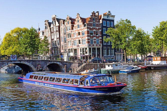 Moco Museum Amsterdam Entry and 75-minute Canal Cruise - How to organize the day