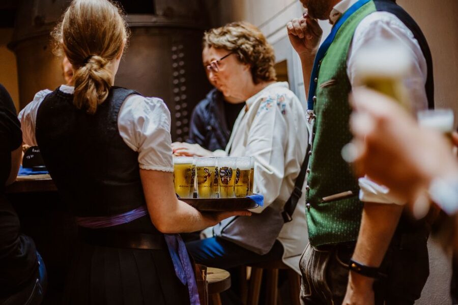Munich: Beer and Food Tour with Dinner & Oktoberfest Museum - Dinner at a traditional Bavarian beer house