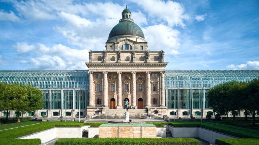 Munich Private Walking Tour with BMW Museum & Welt Entry - What $559 means for a private group
