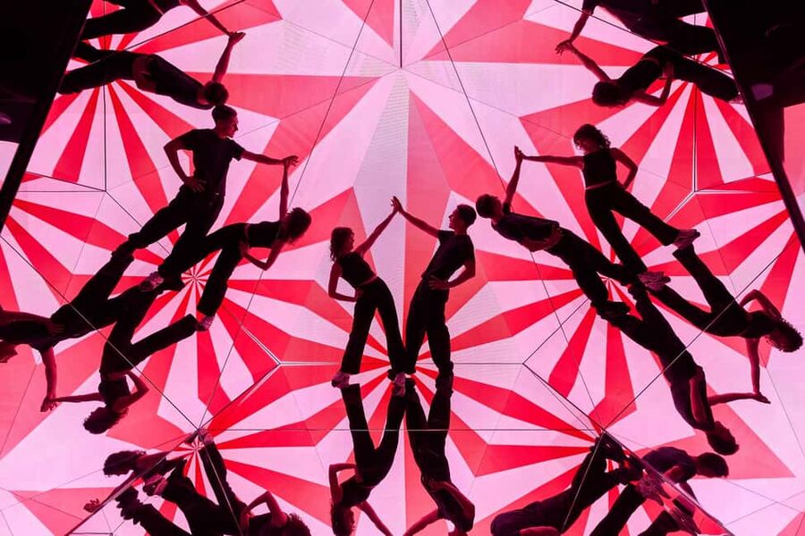 Munich: WOW Museum - Room for Illusions Ticket - The Digital Guide and Your Smartphone