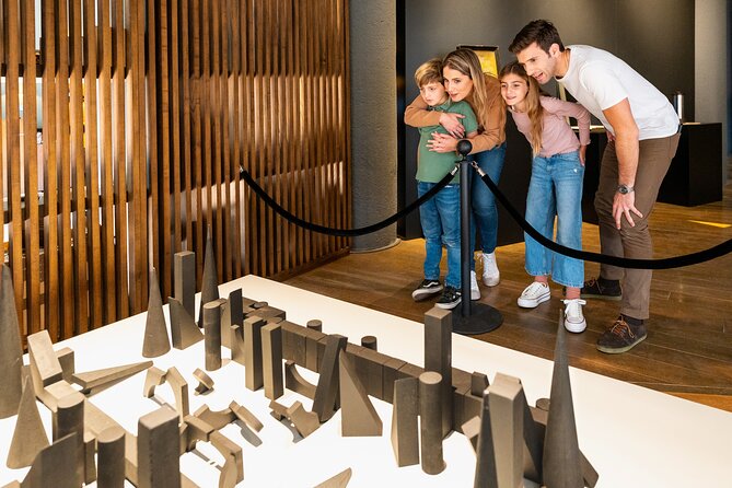 Museum of Illusions Alicante Entrance ticket - How to get the most from the displays