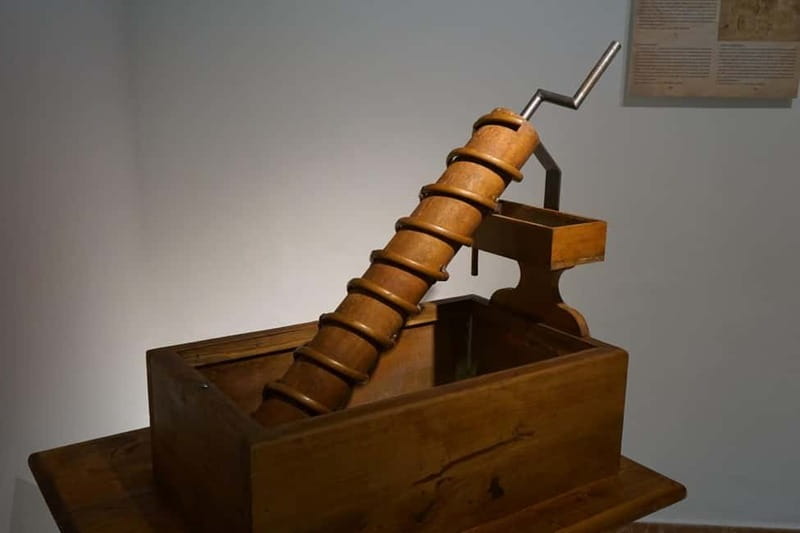 Museum of Leonardo da Vinci's working machines - Finding the entrance requires extra attention