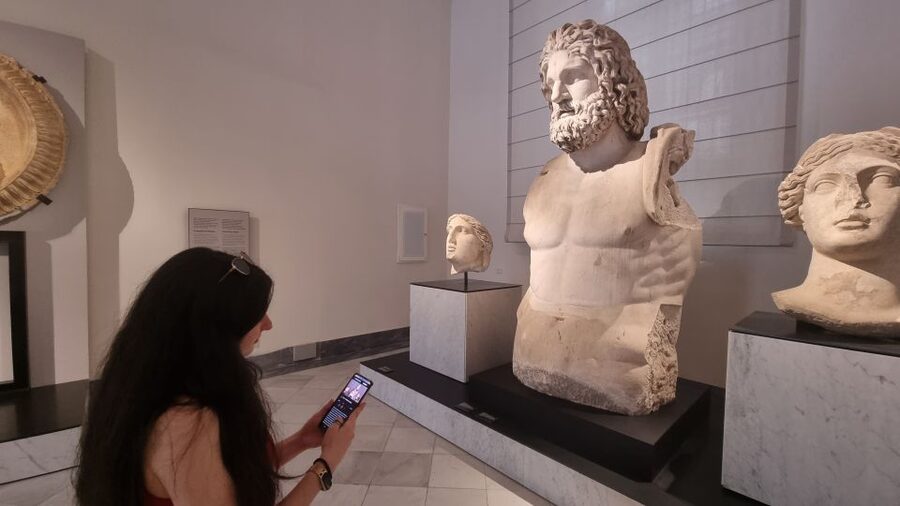 Naples: National Archaeological Museum audio guide - Who should choose this self-guided visit
