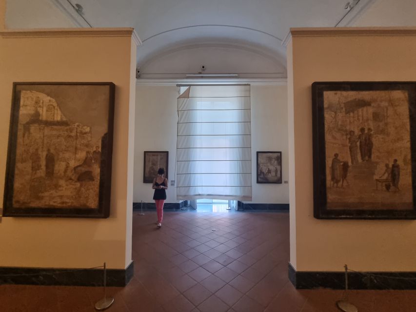 Naples: National Archaeological Museum audio guide - Getting the app ready before you enter