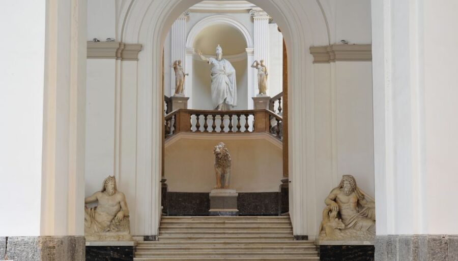 Naples: National Archaeological Museum Tour & Digital Guide - Pompeii and Herculaneum indoors
