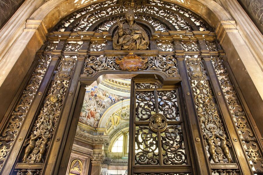 Naples: San Gennaro Experience With Filangieri Museum Option - Audio guide or live guide?