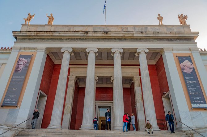National Archaeological Museum Private Tour with Licensed Expert Guide - The first 10 minutes: getting oriented
