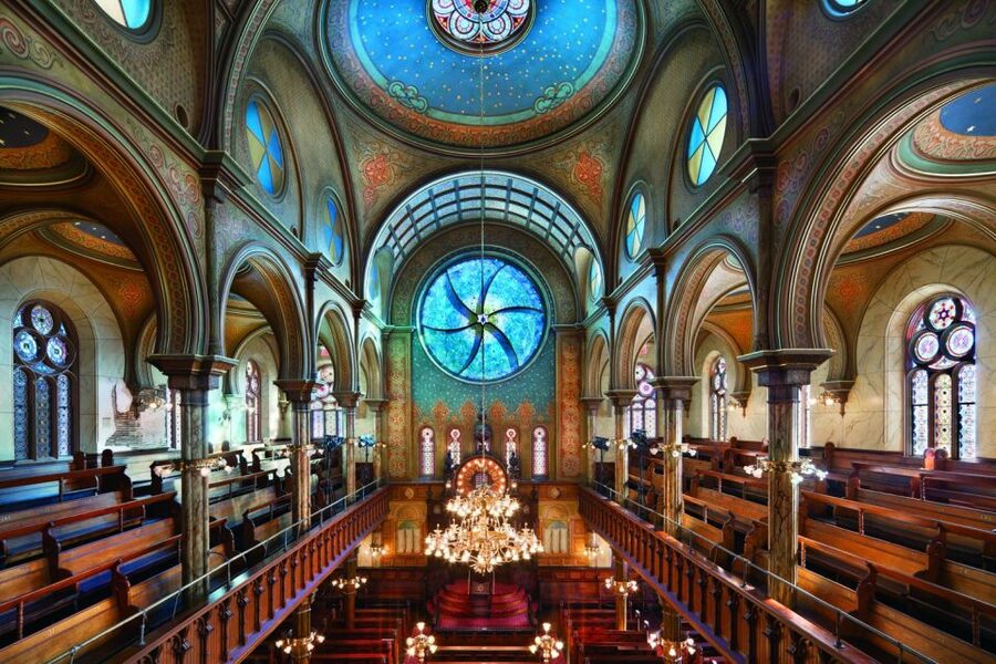 New York City: Museum at Eldridge Street Docent-Led Tour - Looking up at 60 stained glass windows