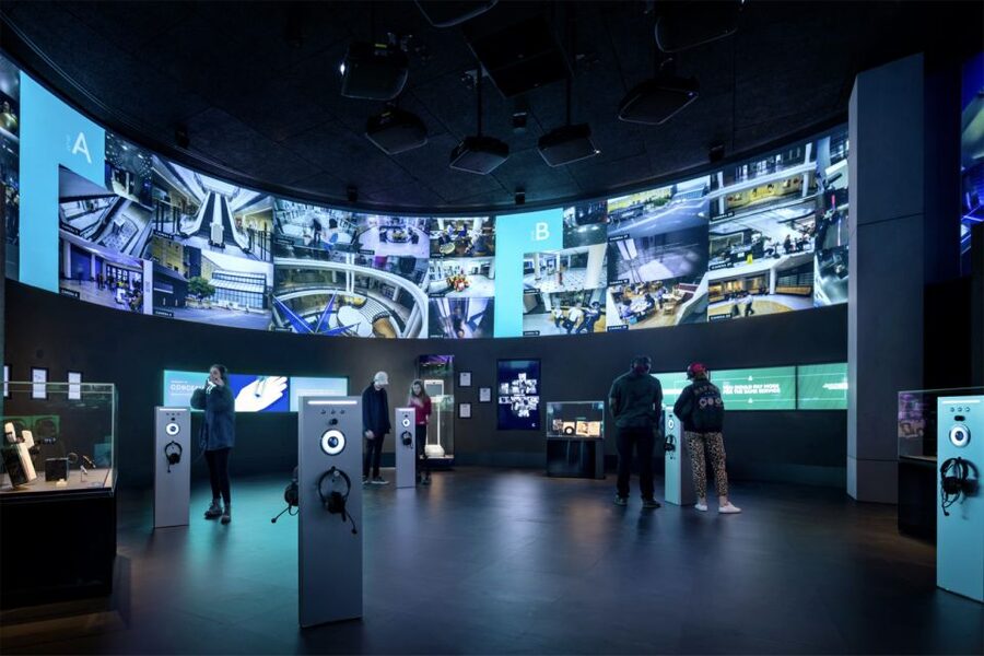 New York: SPYSCAPE Spy Museum & Experience - Code breaking and surveillance missions