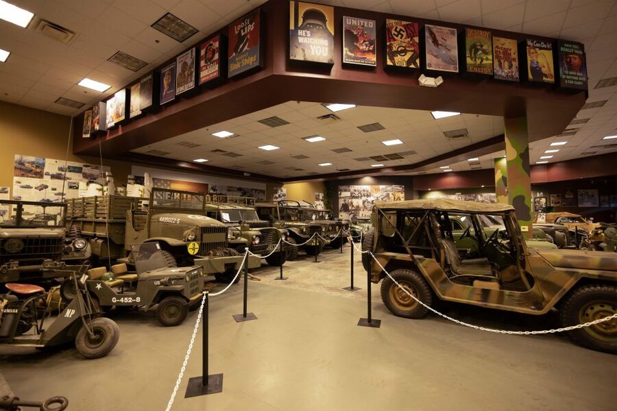 Orlando: Orlando Auto Museum at Dezerland Park - Plan on more than a quick look