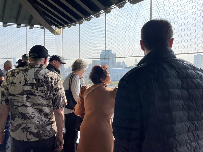 Osaka: Osaka Castle & Historical Museum Guided Tour - Hokoku Shrine and the Toyotomi connection