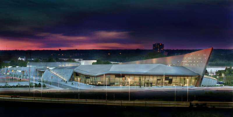 Ottawa: Canadian War Museum Admission - Start with the galleries and follow the Canadian story