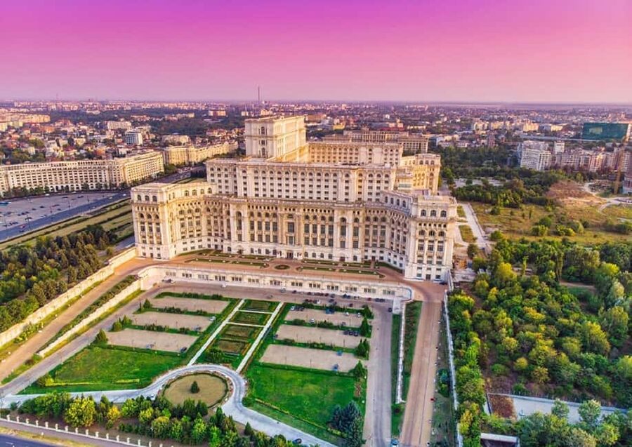 Palace of Parliament, Ceausescu House & Village Museum - Key points to know before booking