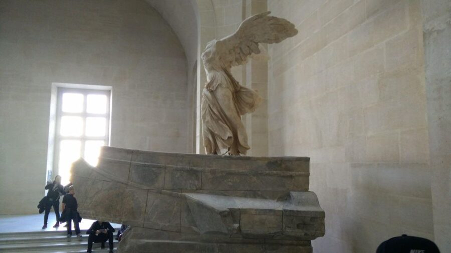Paris: Guided Louvre Museum Tour with Optional Entry Ticket - Why a guided Louvre visit helps