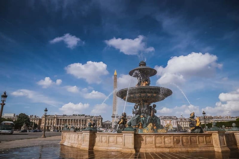 Paris: Louvre Museum Entry Ticket and Garden Walking Tour - Starting at the Louis XIV statue