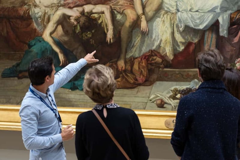 Paris: Louvre Museum Masterpieces Private Small Group Tour - Meeting Leonardo, Venus de Milo, and the famous works