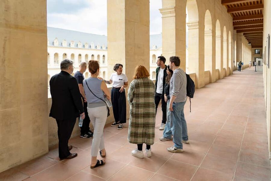 Paris: Napoleon’s Tomb & Invalides Small Group Guided Tour - Why Napoleon’s Tomb Works Best With a Guide