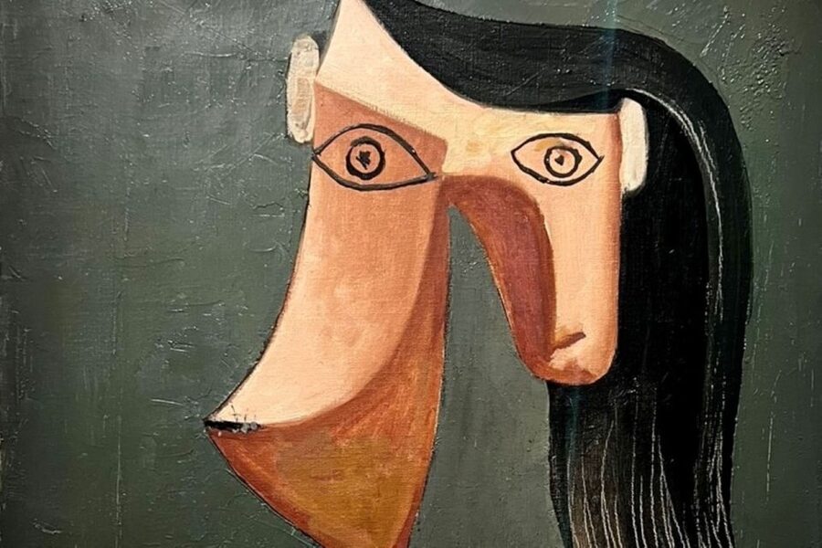 Paris: Picasso Museum Ticket & Optional Seine River Cruise - Entering the 17th-century Hôtel Salé