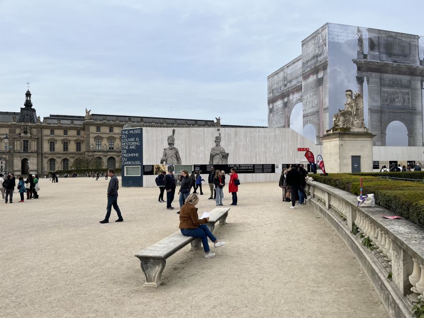 Paris: Priority Access, Guided Louvre Museum Tour w/ Expert - Key points at a glance
