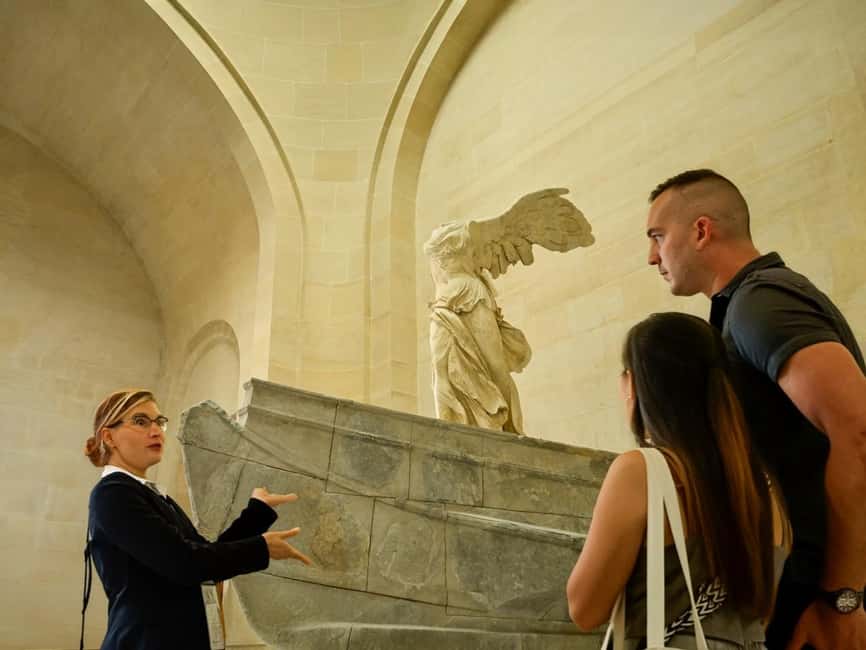 Paris: Skip-the-Line Louvre Museum & Mona Lisa Guided Tour - The Louvre’s famous trio