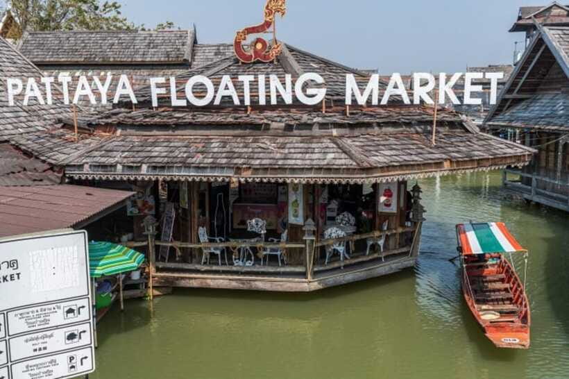 Pattaya: Buddha, Floating Market, Gems Museum Tour & Lunch - Gems Gallery Pattaya and the commercial finish