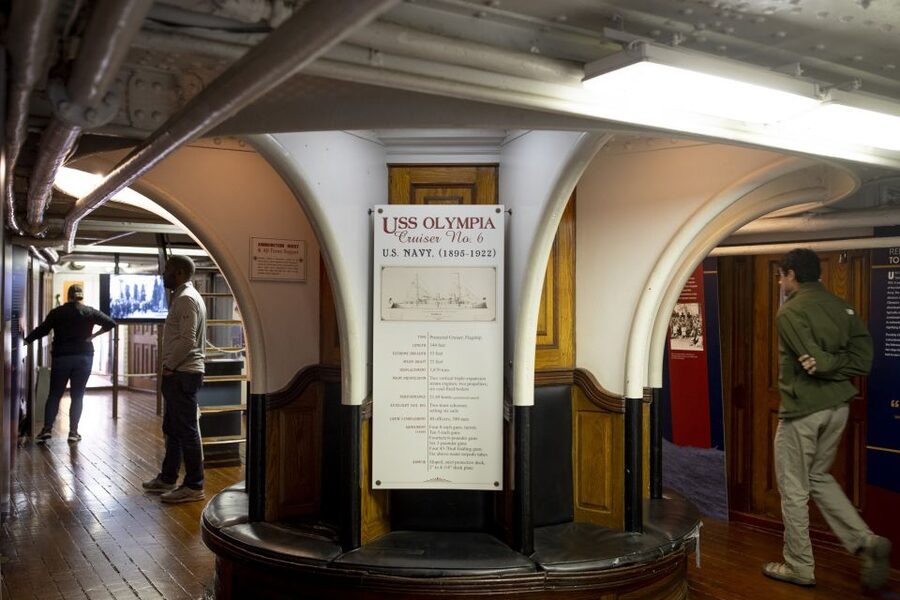 Philadelphia: Independence Seaport Museum and USS Olympia - Visit the Seaport Boat Shop