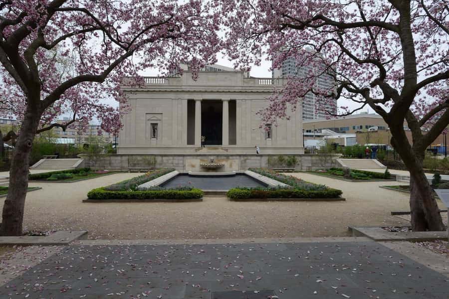 Philadelphia Museum of Art and The Rodin Museum - Should you book the Philadelphia Museum of Art and Rodin Museum?