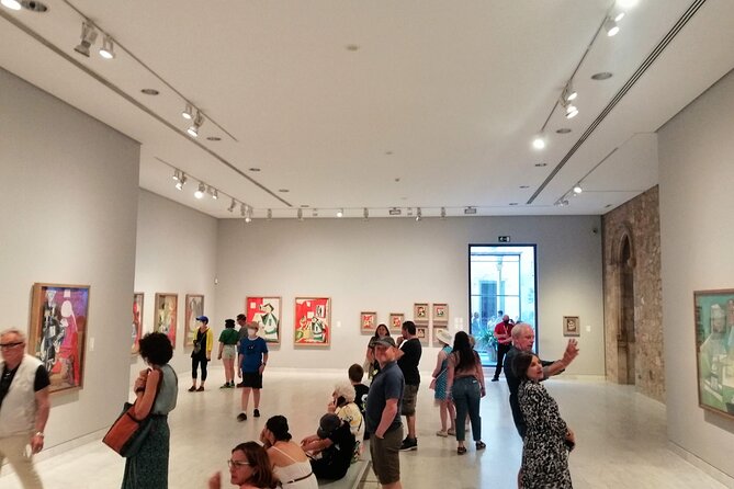 Picasso Museum and Walking Tour Plus Optional Wine & Food Tasting - Adding the Vila Viniteca tasting