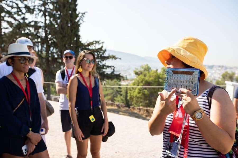 Piraeus Port: Acropolis Museum and Parthenon Mythology Tour - Athena Nike and the Parthenon
