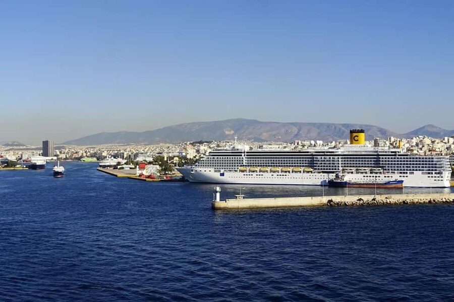 Piraeus Port: Acropolis Museum and Parthenon Mythology Tour - What the museum option adds