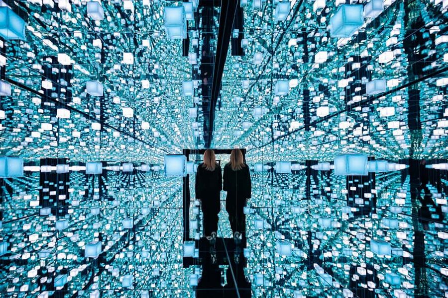 Prague: Signal Space Digital Art Gallery Entry Ticket - The Infinity Room and 360° projections