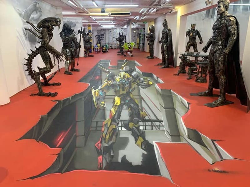 Prague: Steel Art Museum Entry Ticket - Superheroes, film characters, and fantasy figures